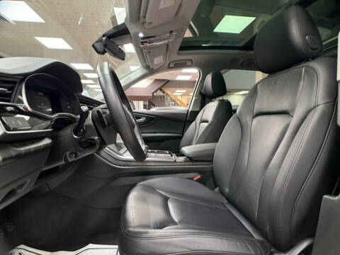 2022 Audi Q7 quattro Premium Plus 55 TFSI