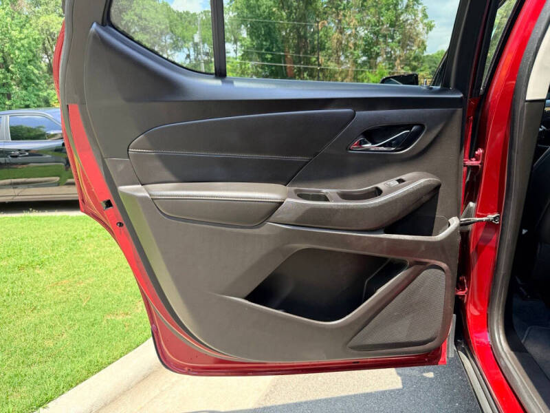 2020 Chevrolet Traverse LT Leather