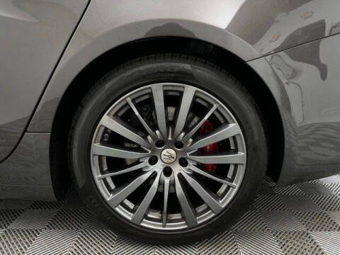 2022 Maserati Ghibli Modena Q4