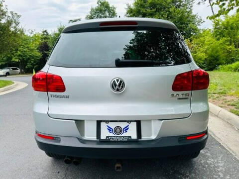 2015 Volkswagen Tiguan S 4Motion