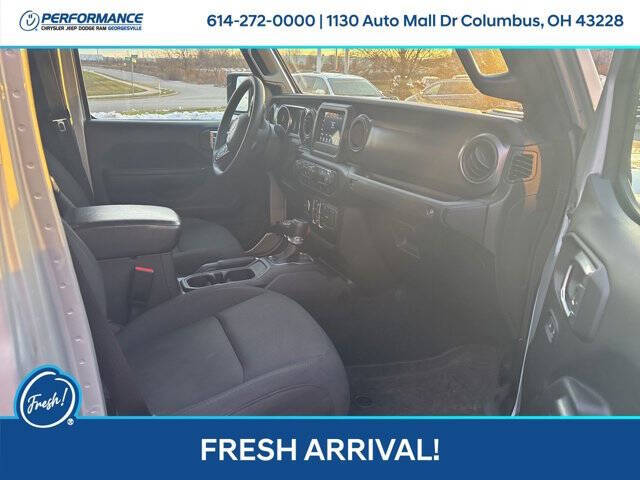 2023 Jeep Gladiator Willys