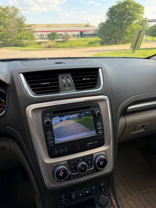 2013 GMC Acadia Denali