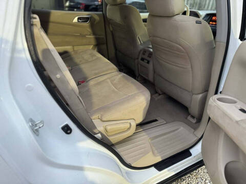 2013 Nissan Pathfinder S