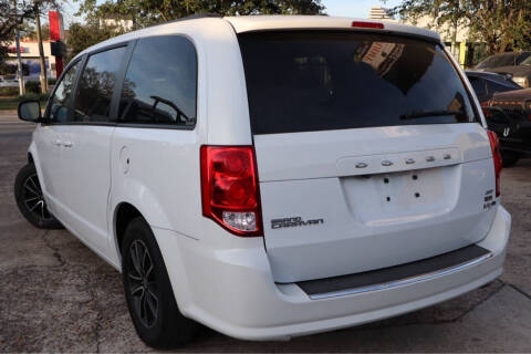 2019 Dodge Grand Caravan GT