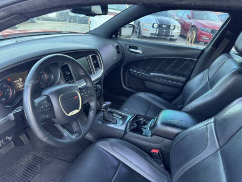 2016 Dodge Charger SXT