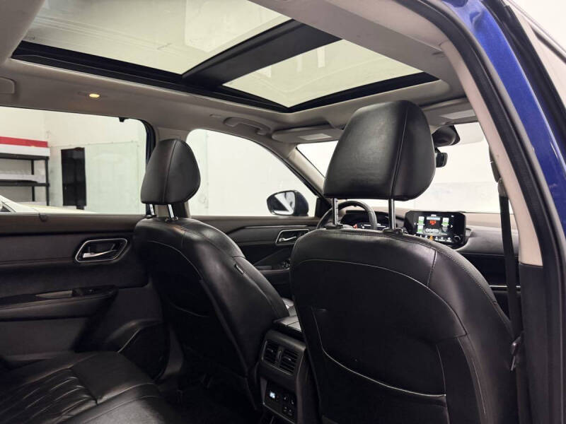 2022 Nissan Rogue Platinum