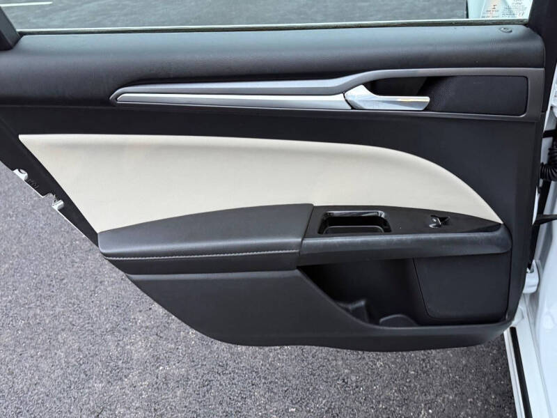 2016 Ford Fusion Titanium