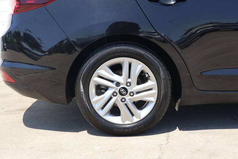 2020 Hyundai Elantra