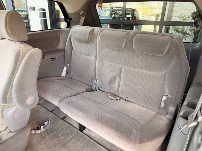 2006 Toyota Sienna