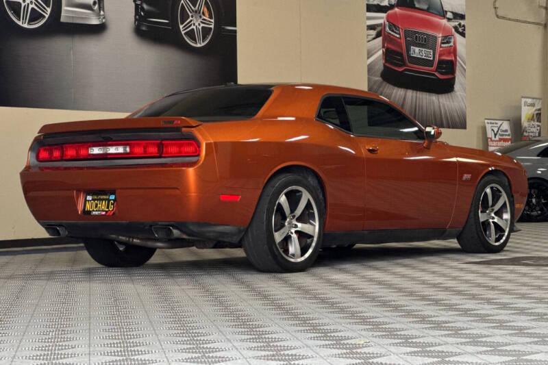 2011 Dodge Challenger SRT8 392