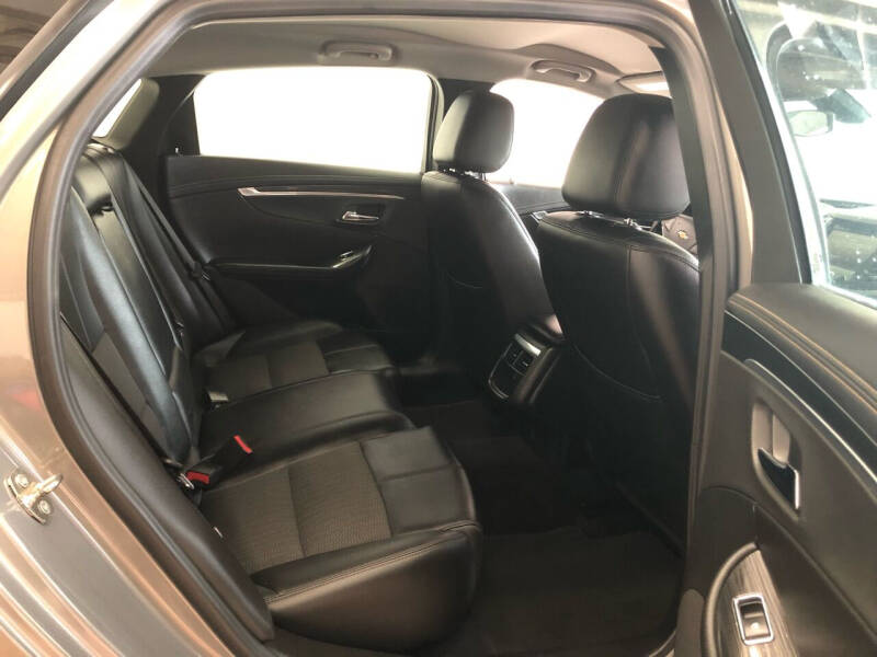 2019 Chevrolet Impala LT