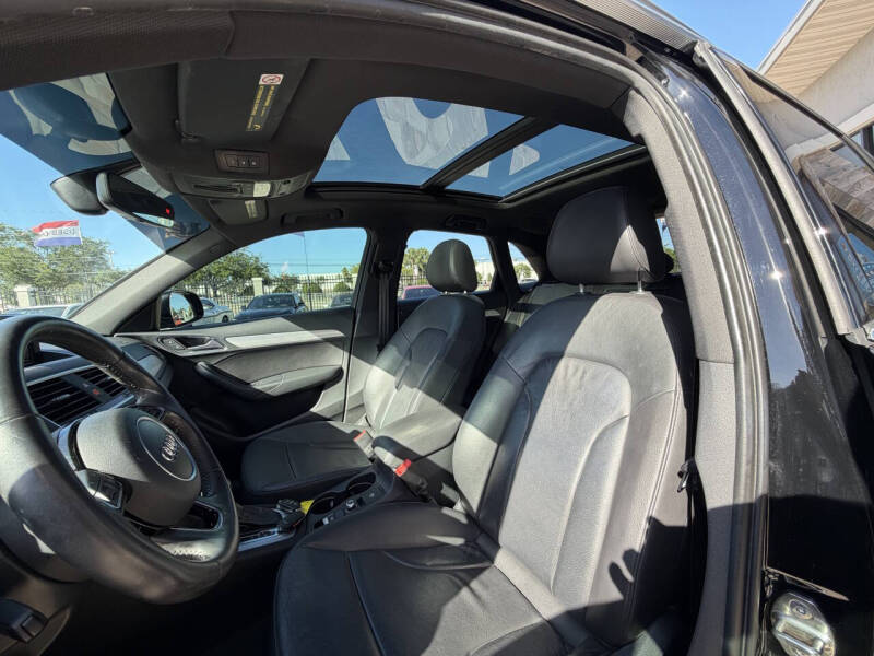 2017 Audi Q3 2.0T Premium Plus