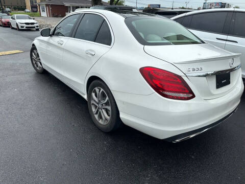2016 Mercedes-Benz C-Class C 300