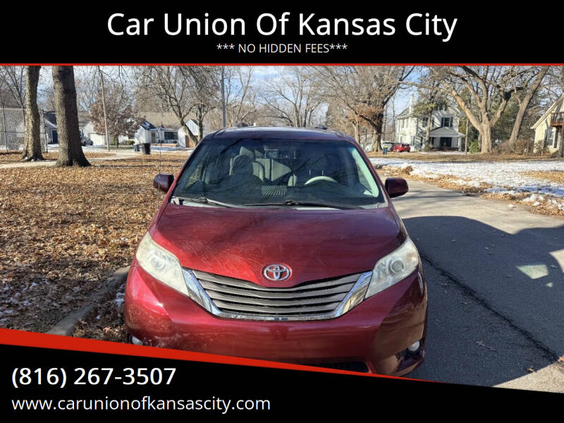 2011 Toyota Sienna XLE