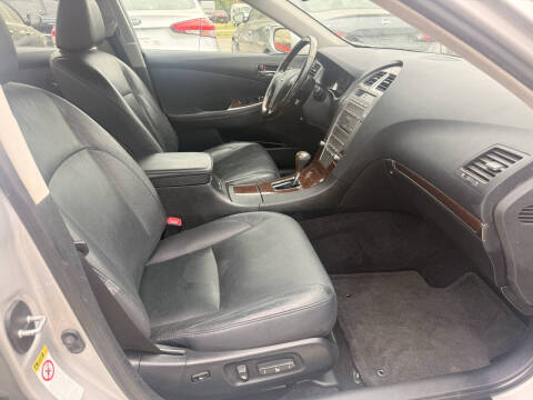 2011 Lexus ES 350