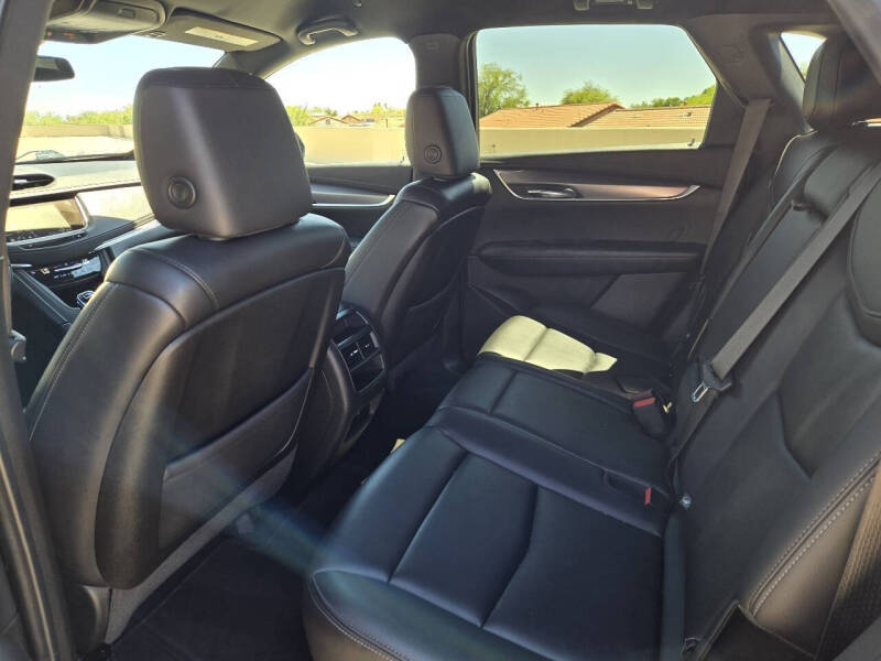 2022 Cadillac XT5 Luxury