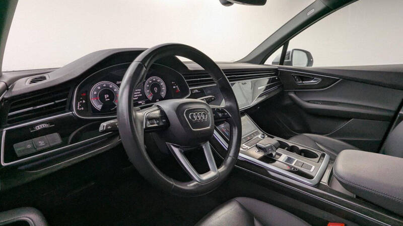 2022 Audi Q7 quattro Premium 45 TFSI