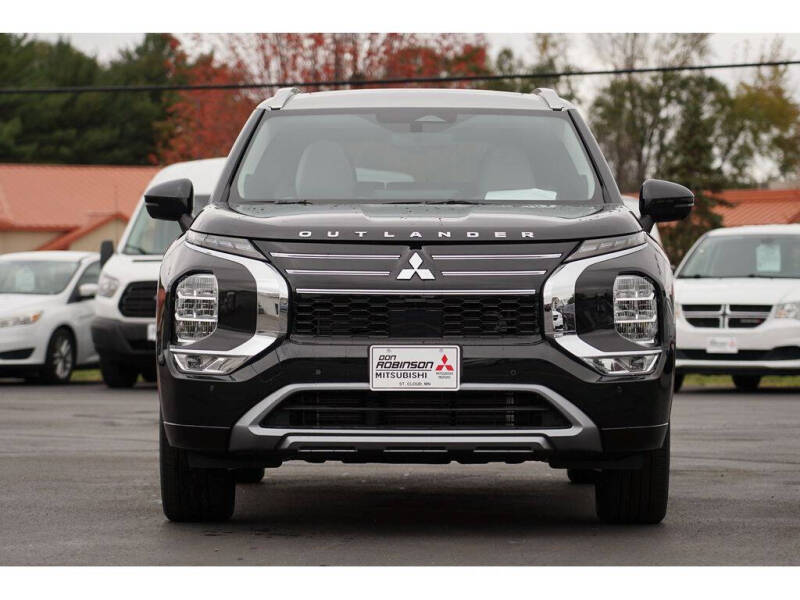 2025 Mitsubishi Outlander SEL Platinum Edition