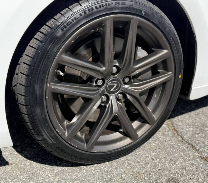 2018 Lexus IS 350