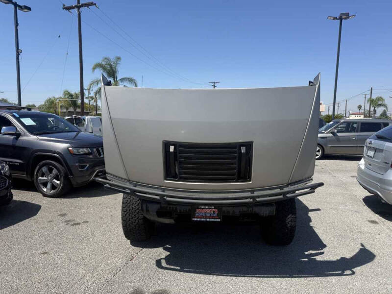 2005 HUMMER H2