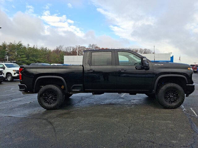 2024 Chevrolet Silverado 2500HD ZR2