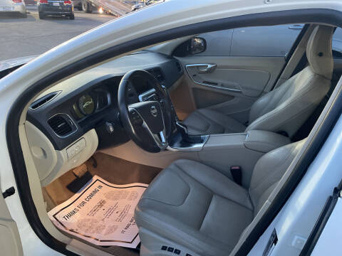 2014 Volvo S60 T5 Premier