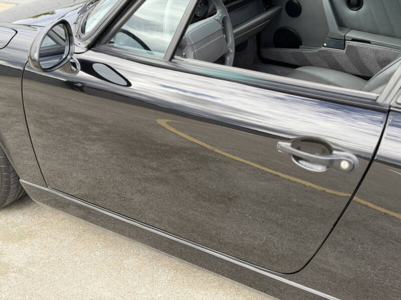 1993 Porsche 911 Carrera 2