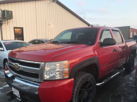 2007 Chevrolet Silverado 1500 for sale at El Rancho Auto Sales in Des Moines IA