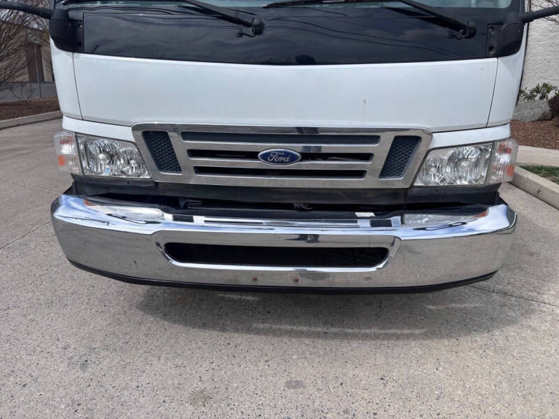 2008 Ford Low Cab Forward 450