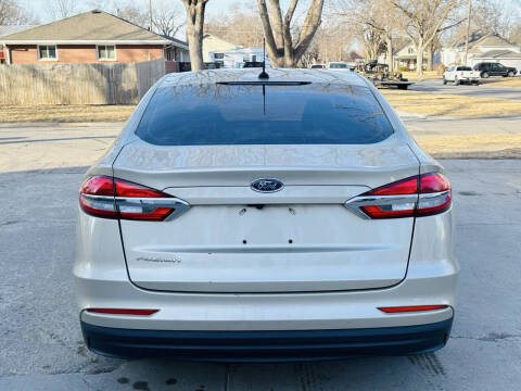 2019 Ford Fusion S