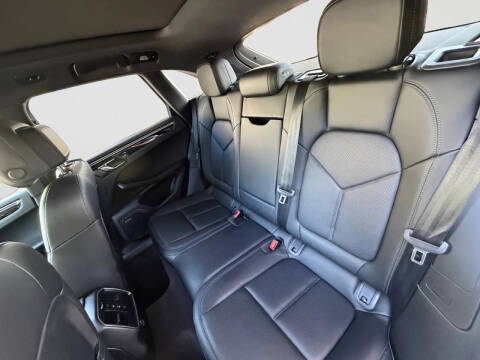 2021 Porsche Macan