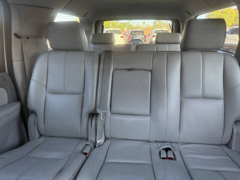 2013 Chevrolet Suburban LT