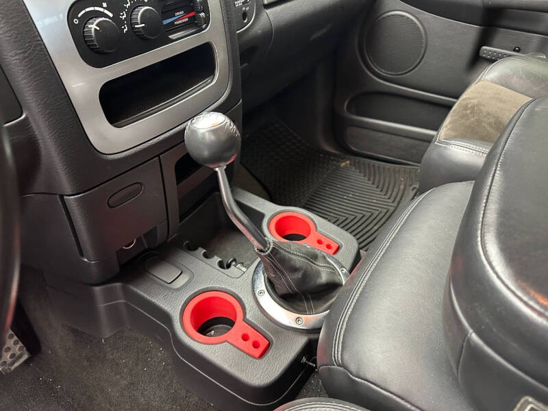 2005 Dodge Ram 1500 SRT-10