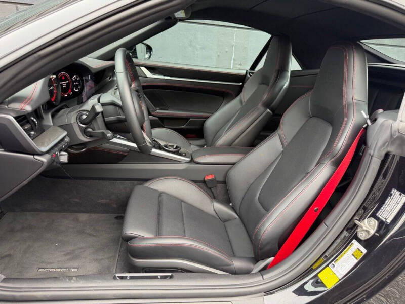 2022 Porsche 911 Carrera S