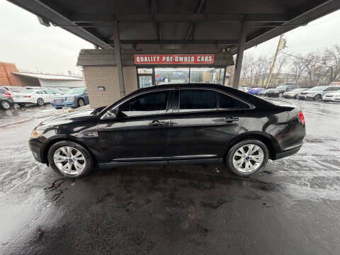 2010 Ford Taurus SEL