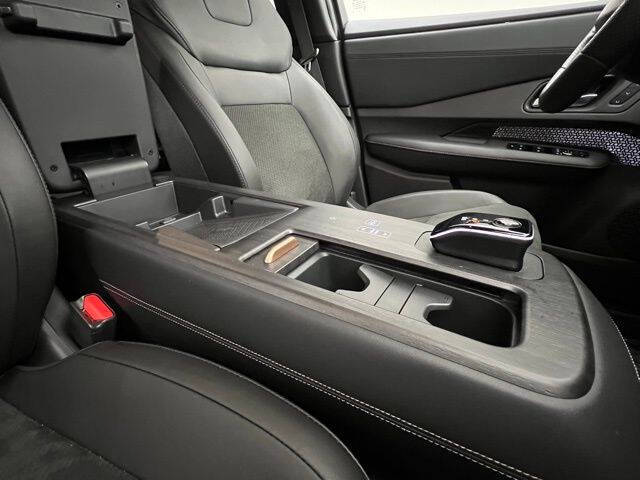 2025 Nissan Ariya Engage