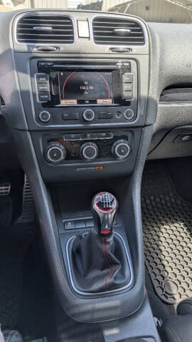2011 Volkswagen GTI Base PZEV