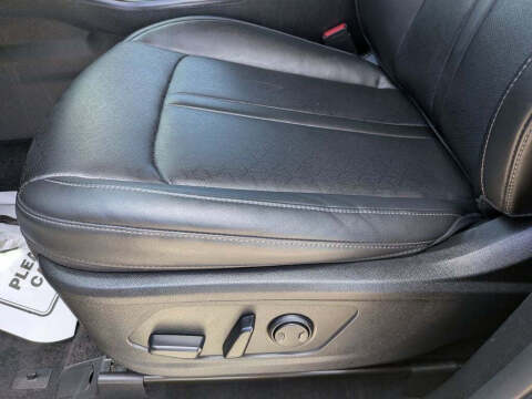2023 Kia Sorento EX