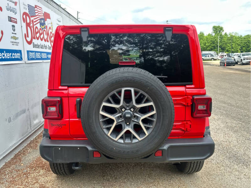 2024 Jeep Wrangler Sahara