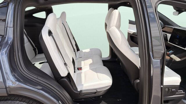 2023 Tesla Model X Standard Range