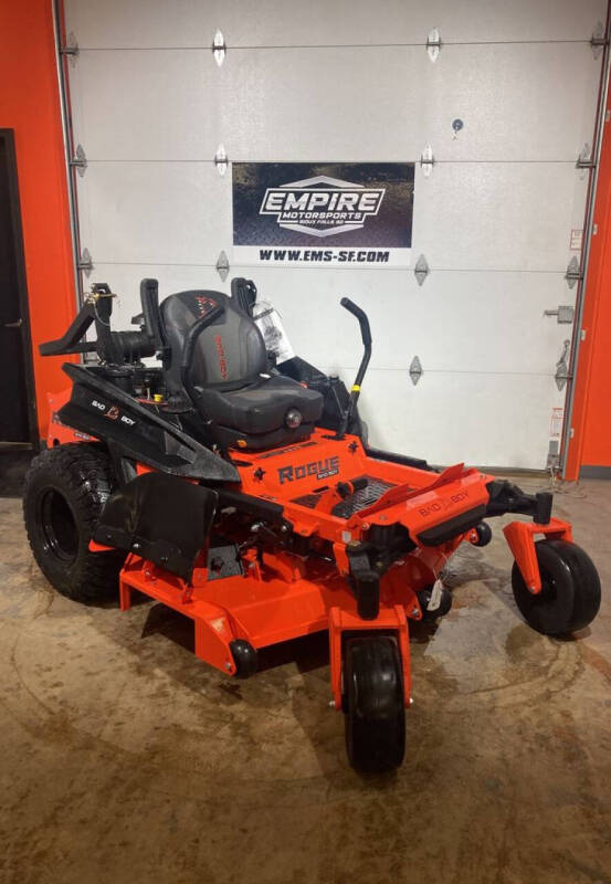 2025 Bad Boy ROGUE 61" VANGUARD EFI