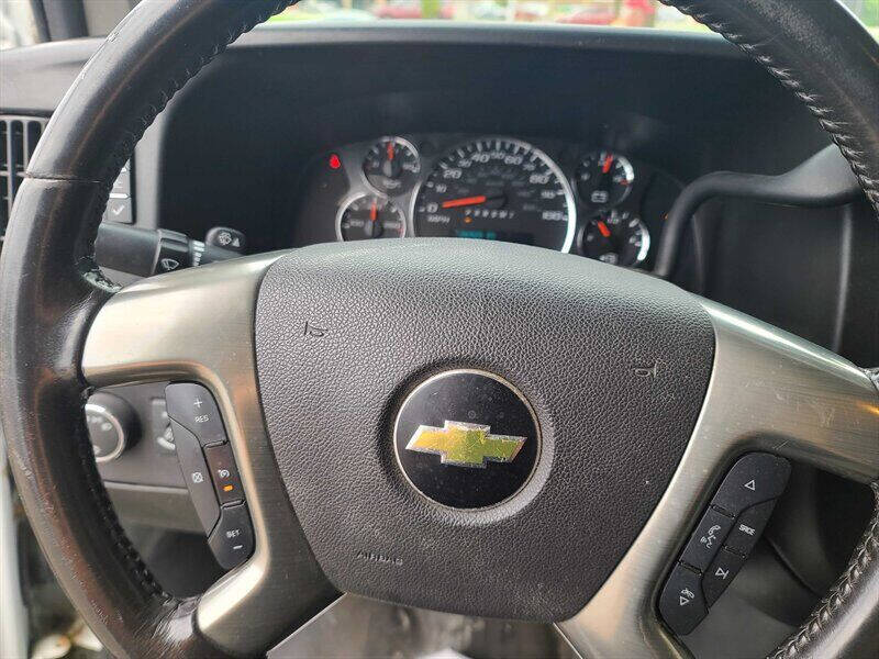 2017 Chevrolet Express 2500