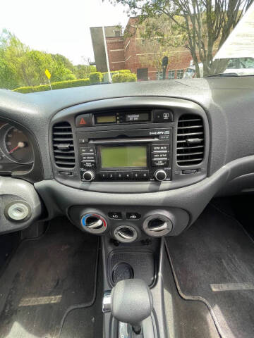 2011 Hyundai Accent GS