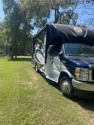 2023 NeXus RV Viper 25