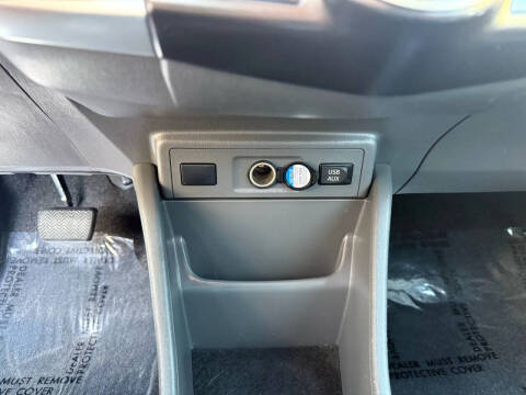 2014 Toyota Prius v Three