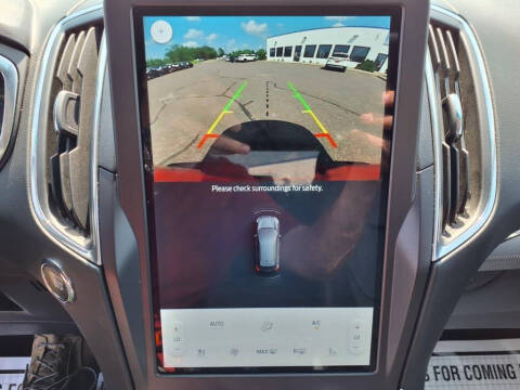 2021 Ford Edge Titanium