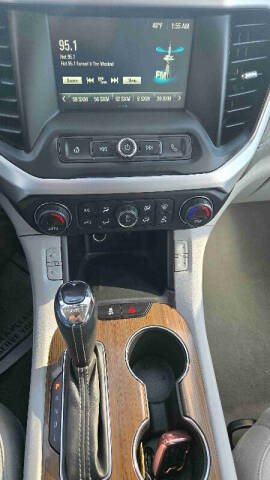 2019 GMC Acadia SLE-2