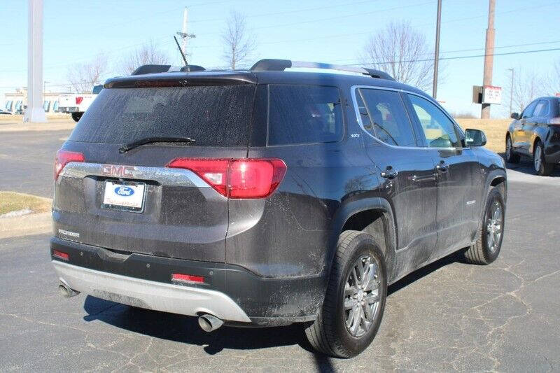 2017 GMC Acadia SLT-1