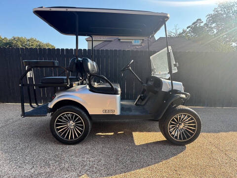 2020 E-Z-GO Express S4