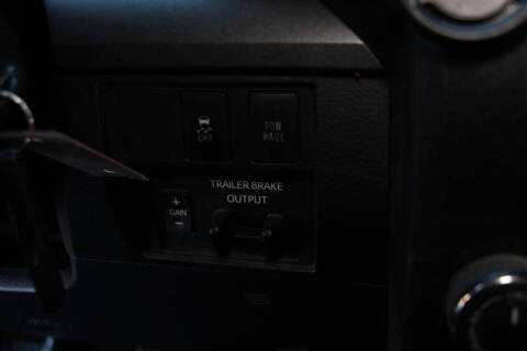 2018 Toyota Tundra SR5